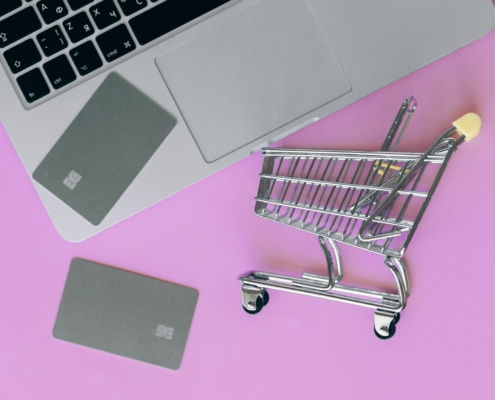 E-commerce: Vendere e guadagnare virtualmente dal Web